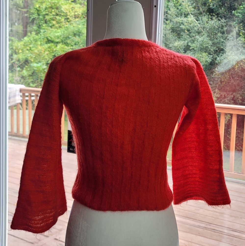 Sweater - Picture 2 of 3